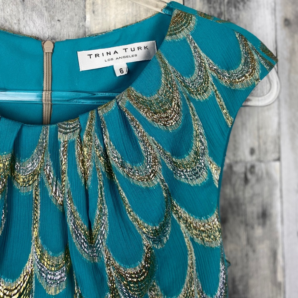 Trina Turk Peacock Metallic Sheath Dress Size 6 - Picture 7 of 8